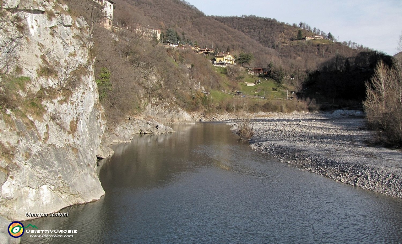 10 Panorama sul Brembo dal Put che Bala....JPG